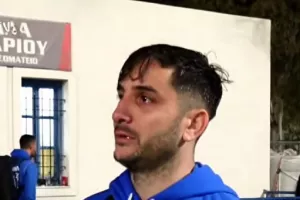 Δάκρυσε ο Μανωλάς για την άνοδο: "Ποτέ δεν έβαλα πάνω από τον εαυτό μου τα λεφτά"