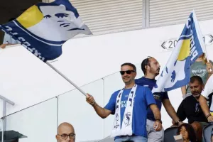 Συμφώνησε κι ο Μιχάλης!