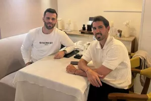 Η...μετοχή που ανέβηκε και το αναμενόμενο DEAL