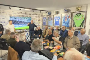 Ξεχωριστή βραδιά...Απόλλων (Φώτος)