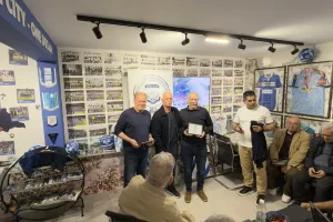 Ξεχωριστή βραδιά...Απόλλων (Φώτος)