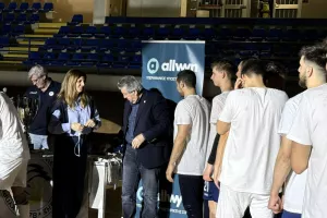 (Βίντεο-Φώτος kerkida) Απονομές... για Παφιακό