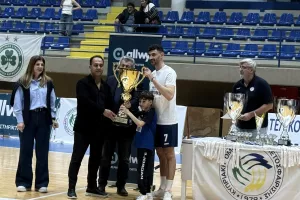 (Βίντεο-Φώτος kerkida) Απονομές... για Παφιακό