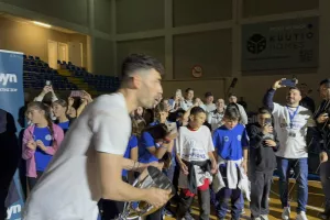 (Βίντεο-Φώτος kerkida) Απονομές... για Παφιακό