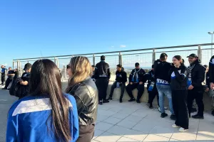 (Φώτος kerkida) ΕΞΩ από "Αλφαμέγα"