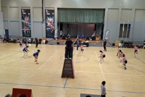 (Φώτος Kerkida) Προβάδισμα για Lemessos Volleyball