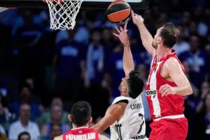 Ματς κορυφής στο ΣΕΦ που δίνει πλεονέκτημα