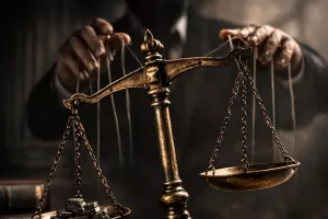 Ομόνοια 29Μ για Ομόνοια/"Όσοι ζουν σε γυάλινα σπίτια, δεν πρέπει να ρίχνουν πέτρες"