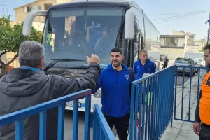 (Βίντεο/Φώτος Kerkida) Άφιξη στο "Αντώνης Παπαδόπουλος"