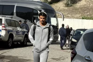 (Φώτος Kerkida) Έφτασε... η Πάφος