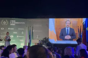 Παγκόσμιο πρωτάθλημα Σκακιού/ Βραβεύθηκαν οι νικητές σε μια λαμπερή βραδιά 