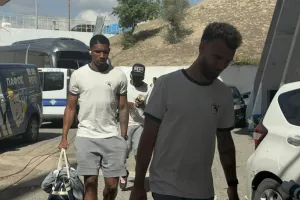 (Φώτος Kerkida) Έφτασε... η Πάφος