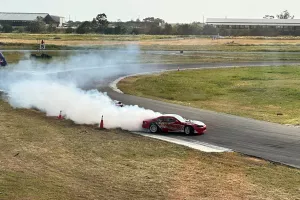 (Φώτος Kerkida) 1ο Παγκύπριο Πρωτάθλημα Drift στο Δασάκι της Άχνας