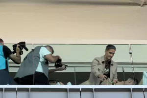 Δώρα από Βούρο και Πιέρο (Φώτος kerkida)