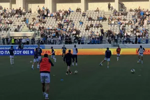 Οι επιλογές του Λοσάδα (Εκτός αποστολής Βέισμπεκ, Λιούμπιτς)