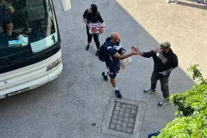 (Φώτος kerkida) Η άφιξη του Απόλλωνα