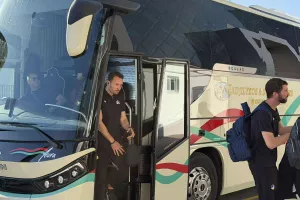 Φώτος kerkida από την άφιξη του ΑΠΟΕΛ
