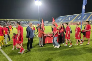 (ΒΙΝΤΕΟ Kerkida/ΦΩΤΟΣ) Η στιγμή της απονομής!