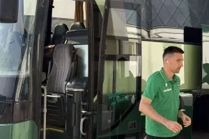 (Βίντεο-Φώτος kerkida) Η άφιξη της Ομόνοιας
