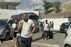 (Φώτος Kerkida) Έφτασε... η Πάφος