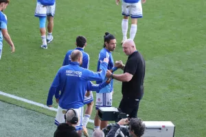 Όλοι... στον Μάρκο πριν πατήσουν χορτάρι (φώτος)