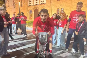 Πόζαρε με το τρόπαιο ο Κυπελλούχος Σωτήρης Καϊάφας!