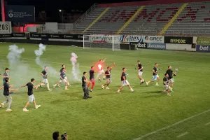 (Βίντεο/Φώτος kerkida) H απονομή στους Κυπελλούχους 