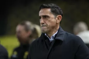 Αποκάλυψη... Χιμένεθ: "Έφυγα γιατί ήμουν απλήρωτος"