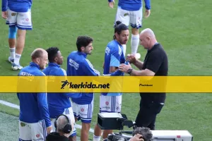 Όλοι... στον Μάρκο πριν πατήσουν χορτάρι (φώτος)