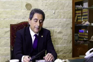 Από τις επιφυλάξεις στις αντιφάσεις: Οι δηλώσεις Ν. Κληρίδη στο μικροσκόπιο