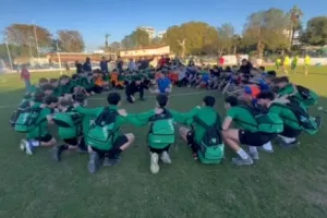 Όλοι σε κύκλο και... "σα λα λα λα λα ΤΑΚΤΑΚΑΛΑΣ"! (Βίντεο Kerkida)
