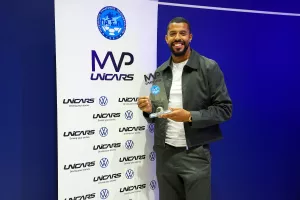 ΠΑ.Σ.Π./MVP Awards με άρωμα... Ομόνοια και ΑΠΟΕΛ (Φώτος)