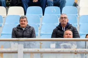 ΕΝΠ - Ολυμπιακός: Μαυροπράσινη... ανάσα με τριάρα!