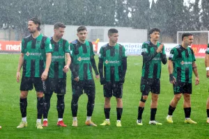 ΕΝΠ - Ολυμπιακός: Μαυροπράσινη... ανάσα με τριάρα!