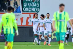 ΑΕΚ-Ομόνοια: Αγκάλιασε τον τίτλο με Μαέ! (φώτος) 