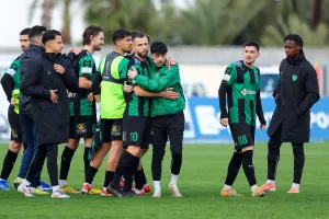 ΕΝΠ - Ολυμπιακός: Μαυροπράσινη... ανάσα με τριάρα!