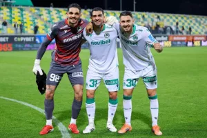 ΑΕΚ-Ομόνοια: Αγκάλιασε τον τίτλο με Μαέ! (φώτος) 