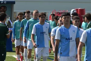 Έκαναν...πασίγιο οι παίκτες της Ομόνοιας στην πρωταθλήτρια Πάφο (Φώτος)