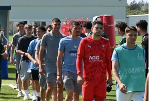 Έκαναν...πασίγιο οι παίκτες της Ομόνοιας στην πρωταθλήτρια Πάφο (Φώτος)