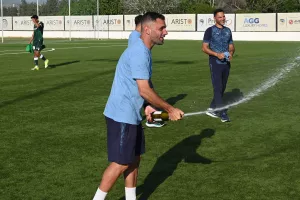 Απονομή στους πρωταθλητές (Φώτος)