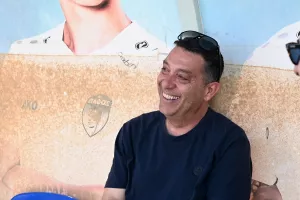 Απονομή στους πρωταθλητές (Φώτος)
