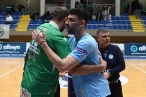 Ματς θρίλερ... και ΚΥΠΕΛΛΟΥΧΟΣ ο Παφιακός!