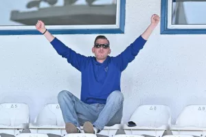Ομόνοια Αραδίππου-Freedom24 Krasava ΕΝΥ: Τους...σόκαρε ο Μπα! (φώτος)