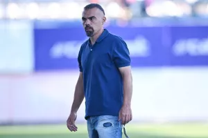 Ομόνοια Αραδίππου-Freedom24 Krasava ΕΝΥ: Τους...σόκαρε ο Μπα! (φώτος)