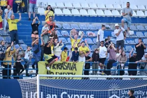 Ομόνοια Αραδίππου-Freedom24 Krasava ΕΝΥ: Τους...σόκαρε ο Μπα! (φώτος)