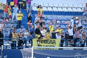 Ομόνοια Αραδίππου-Freedom24 Krasava ΕΝΥ: Τους...σόκαρε ο Μπα! (φώτος)