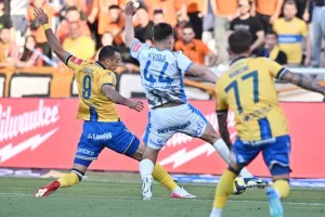 ΑΠΟΕΛ - Απόλλων: Όλα μηδέν και οι γαλάζιοι... τελικό με την Πάφο!