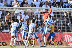 ΑΠΟΕΛ - Απόλλων: Όλα μηδέν και οι γαλάζιοι... τελικό με την Πάφο!