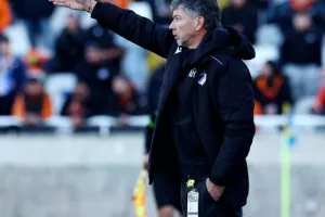 ΑΠΟΕΛ - Άρης: Το... πήρε με Ντράζιτς και βλέπει πιο ψηλά!