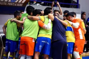Το ΑΠΟΕΛ επέστρεψε απ' το 3-0 και προκρίθηκε στον τελικό! 